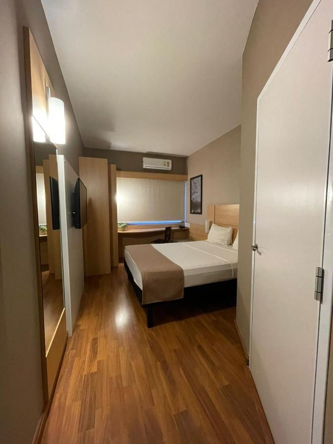 Hotel Oeste Plaza Andradina Екстериор снимка