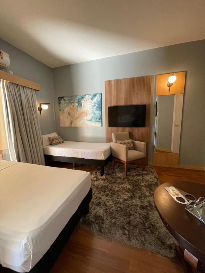 Hotel Oeste Plaza Andradina Екстериор снимка